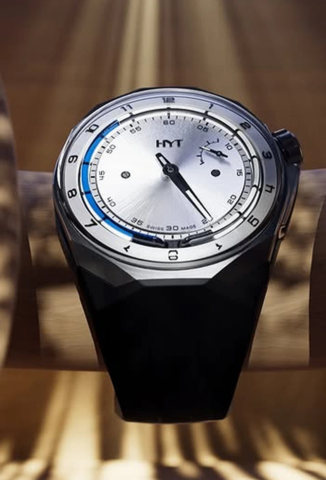 Watch 3